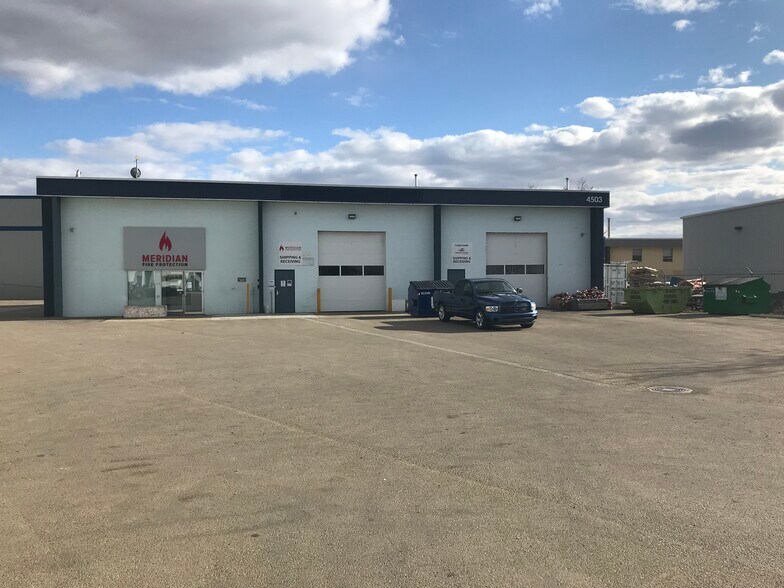 4503 Morris Rd NW, Edmonton, AB à louer - Photo de l’immeuble – Image 1 sur 5