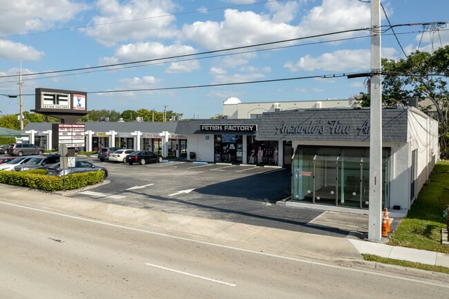 Plus de détails pour 821-859 E Oakland Park Blvd, Oakland Park, FL - Local commercial à vendre