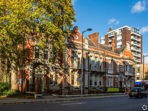 250-250A Kings Rd, Londres à louer Photo de l’immeuble– Image 1 sur 1