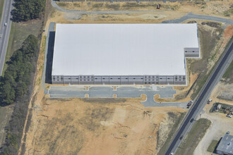 5300 Corporation Dr, Fayetteville, NC à louer Photo de l’immeuble– Image 2 sur 5