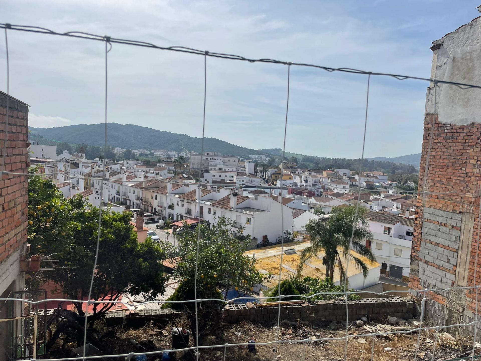 Terrain dans San Martín del Tesorillo, Cádiz à vendre Photo de la construction– Image 1 sur 8