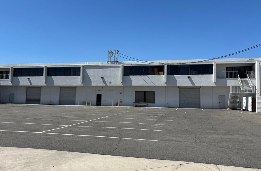 7150 Fenwick Ln, Westminster, CA à louer - Photo de l’immeuble – Image 2 sur 4