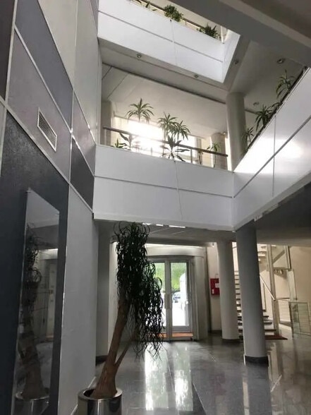 47 Allée Des Impressionnistes, Villepinte à vendre - Hall d’entrée – Image 3 sur 9