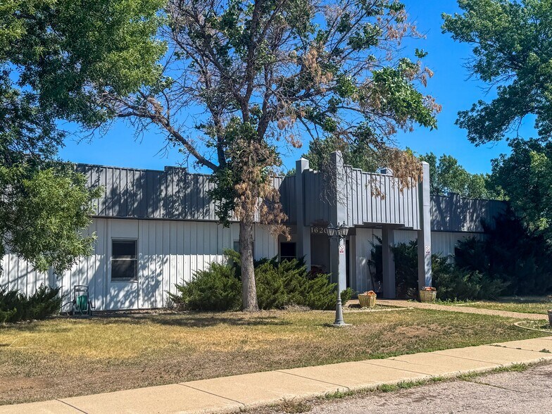 1620 Concourse Ct, Rapid City, SD à vendre - Photo de l’immeuble – Image 2 sur 8