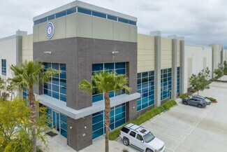 Plus de détails pour 15895 Valley Blvd, Fontana, CA - Industriel/Logistique à louer