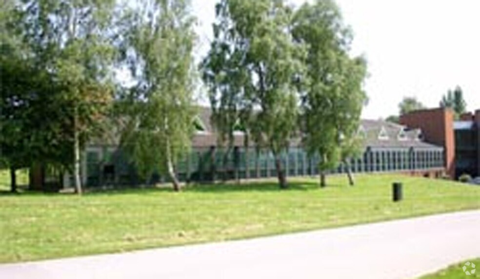 Sparrowgrove, Winchester à vendre - Photo de l’immeuble – Image 2 sur 32