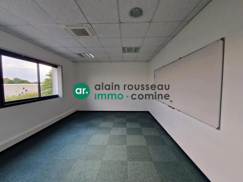Bureau dans Beaucouzé à louer - Photo de l’immeuble – Image 2 sur 3
