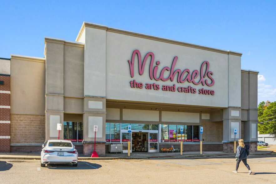 2041 US-45, Columbus, MS à vendre - Photo de l’immeuble – Image 3 sur 5