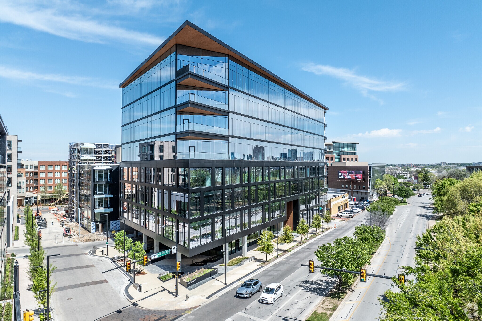 3230 Camp Bowie Blvd, Fort Worth, TX à louer Photo principale– Image 1 sur 9