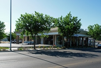 Plus de détails pour Value Add Neighborhood Retail Center – Local commercial à vendre, Fresno, CA