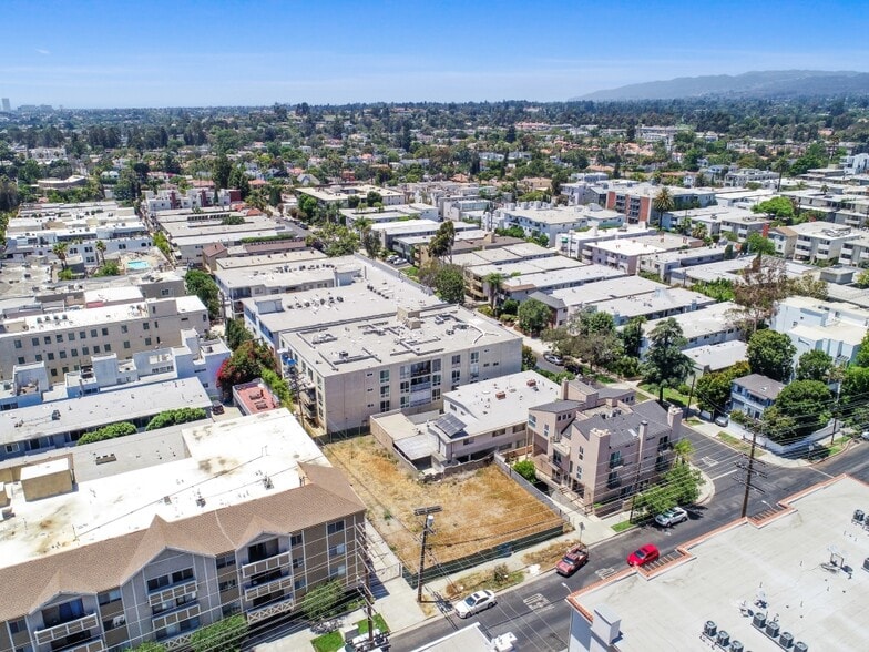 1121 S Westgate Ave, Los Angeles, CA à vendre - Photo de l’immeuble – Image 2 sur 23