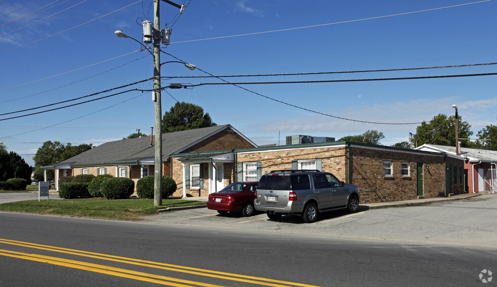 5532 Raby Rd, Norfolk, VA à louer - Photo principale – Image 1 sur 5