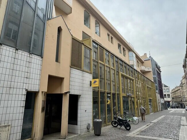 Plus de détails pour Bureau à louer