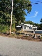 12 Grays Ln, Biddeford, ME à louer Photo de l’immeuble– Image 1 sur 6