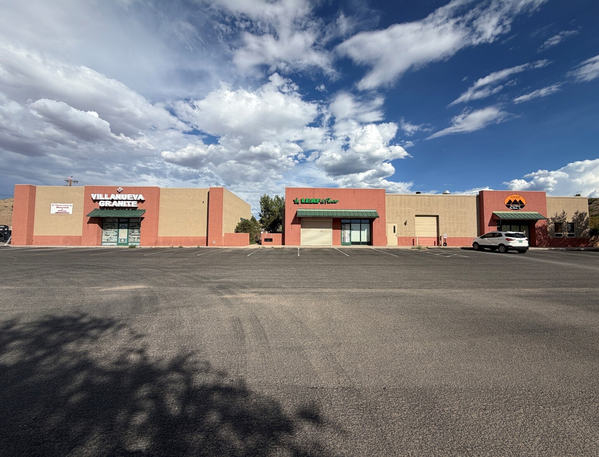 30-1 E Frontage Rd, Placitas, NM à vendre Photo de l’immeuble– Image 1 sur 8