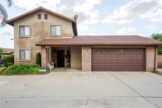 Plus de détails pour 700 W 2nd St, Azusa, CA - Logement à vendre