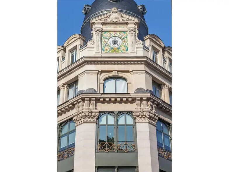82-92 Rue Réaumur, Paris à louer - Photo de l’immeuble – Image 3 sur 19