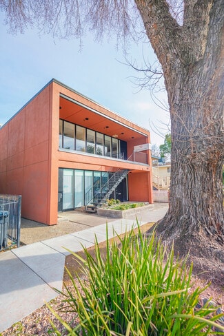 Plus de détails pour 2321 P St, Sacramento, CA - Bureau à louer