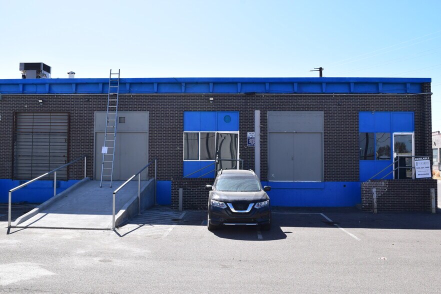 400 S Lipan St, Denver, CO à louer - Photo de l’immeuble – Image 2 sur 8