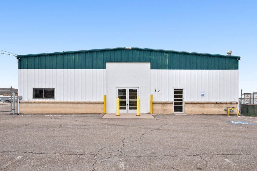 80 Allegiance Cir, Evanston, WY à louer - Photo de l’immeuble – Image 3 sur 28