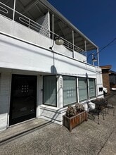 2823 Thorndyke Ave W, Seattle, WA à louer Photo de l’immeuble– Image 1 sur 17