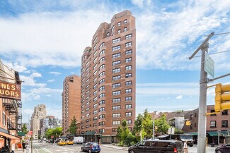 Plus de détails pour 14 Horatio St, New York, NY - Local commercial à louer