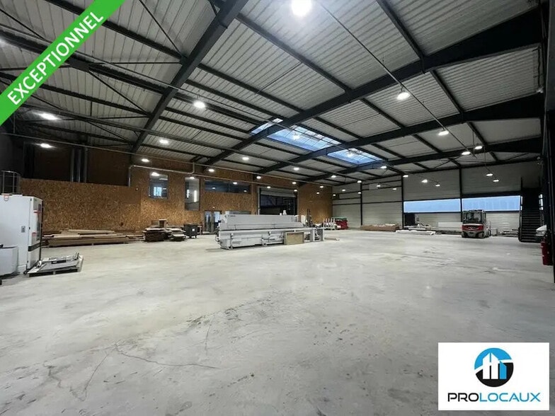 Local d'activités dans Compiègne à vendre - Photo de l’immeuble – Image 3 sur 12