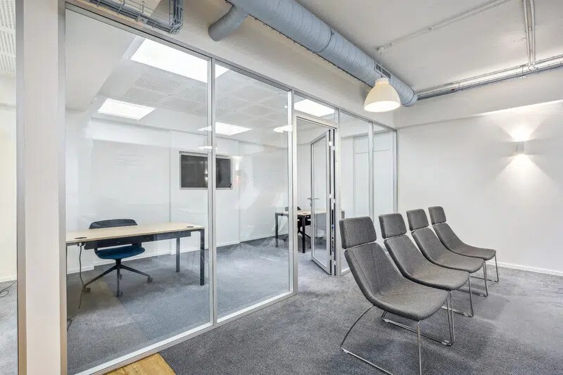 72 Rue De Longchamp, Paris à louer - Photo de l’immeuble – Image 3 sur 8