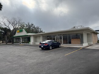 Plus de détails pour 764 Boca Chica Blvd, Brownsville, TX - Local commercial à louer