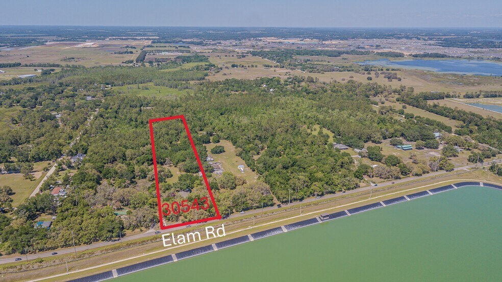 30543 Elam Rd, Wesley Chapel, FL à vendre - Aérien – Image 1 sur 8