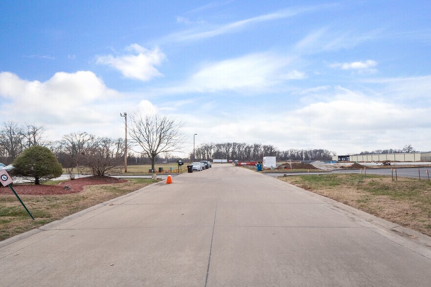 2704 Rte 66 Business Park Dr, Edwardsville, IL à vendre - Photo de l’immeuble – Image 3 sur 22