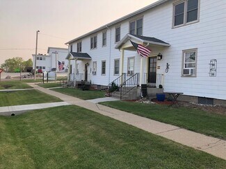 Plus de détails pour 314 4th St, Riverdale, ND - Hôtellerie à vendre
