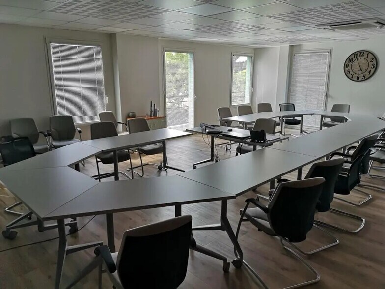 35 Boulevard Albert Einstein, Nantes à vendre - Photo de l’immeuble – Image 3 sur 8