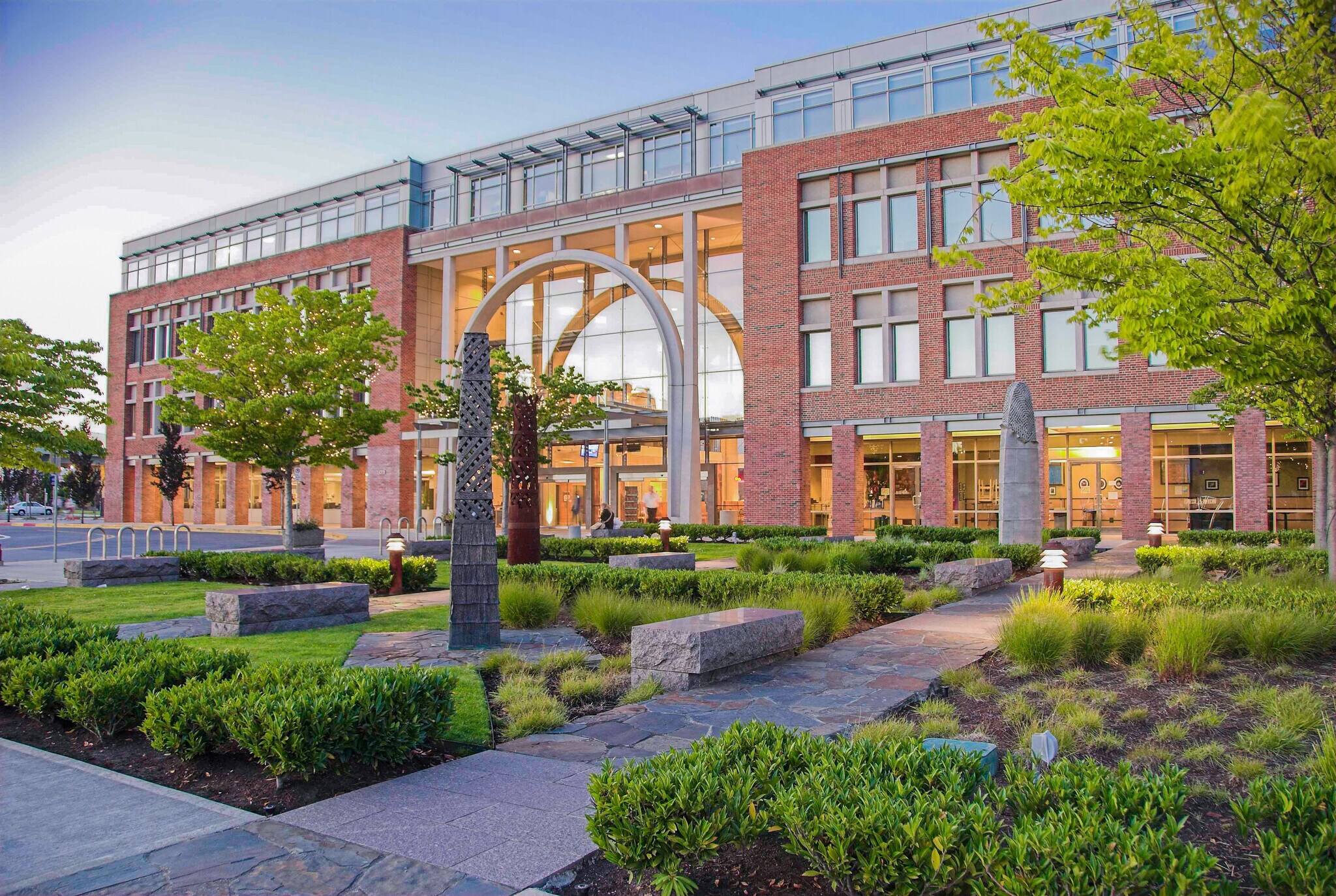 3201 Smith Ave, Everett, WA à louer Photo principale– Image 1 sur 8