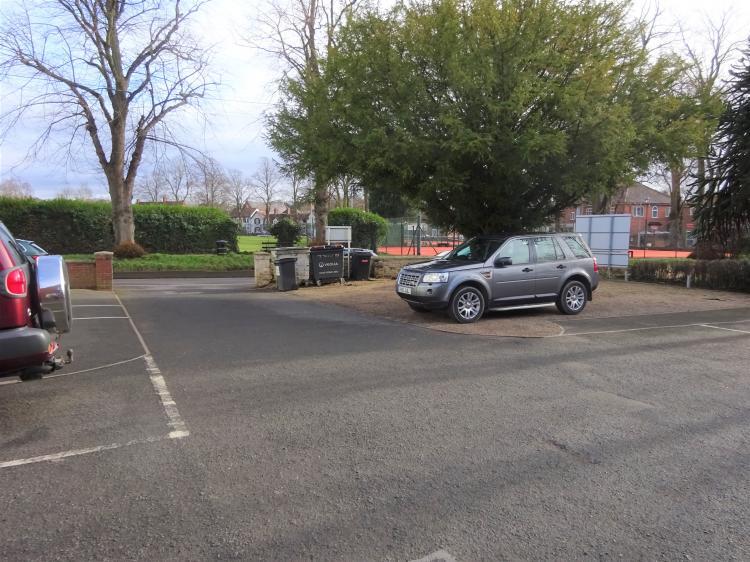 Maypole St, Wombourne à louer - Photo de l’immeuble – Image 2 sur 2