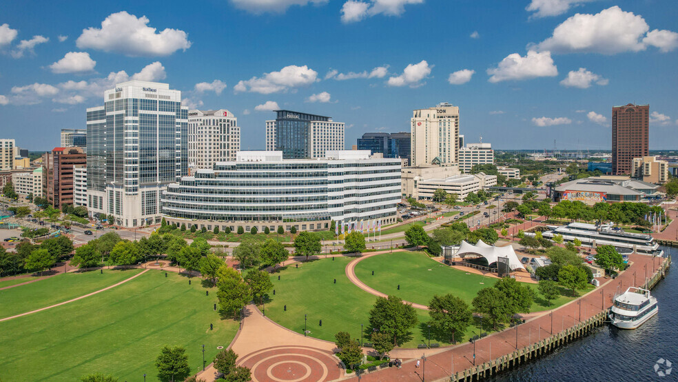 101 W Main St, Norfolk, VA à louer - Photo de l’immeuble – Image 1 sur 24