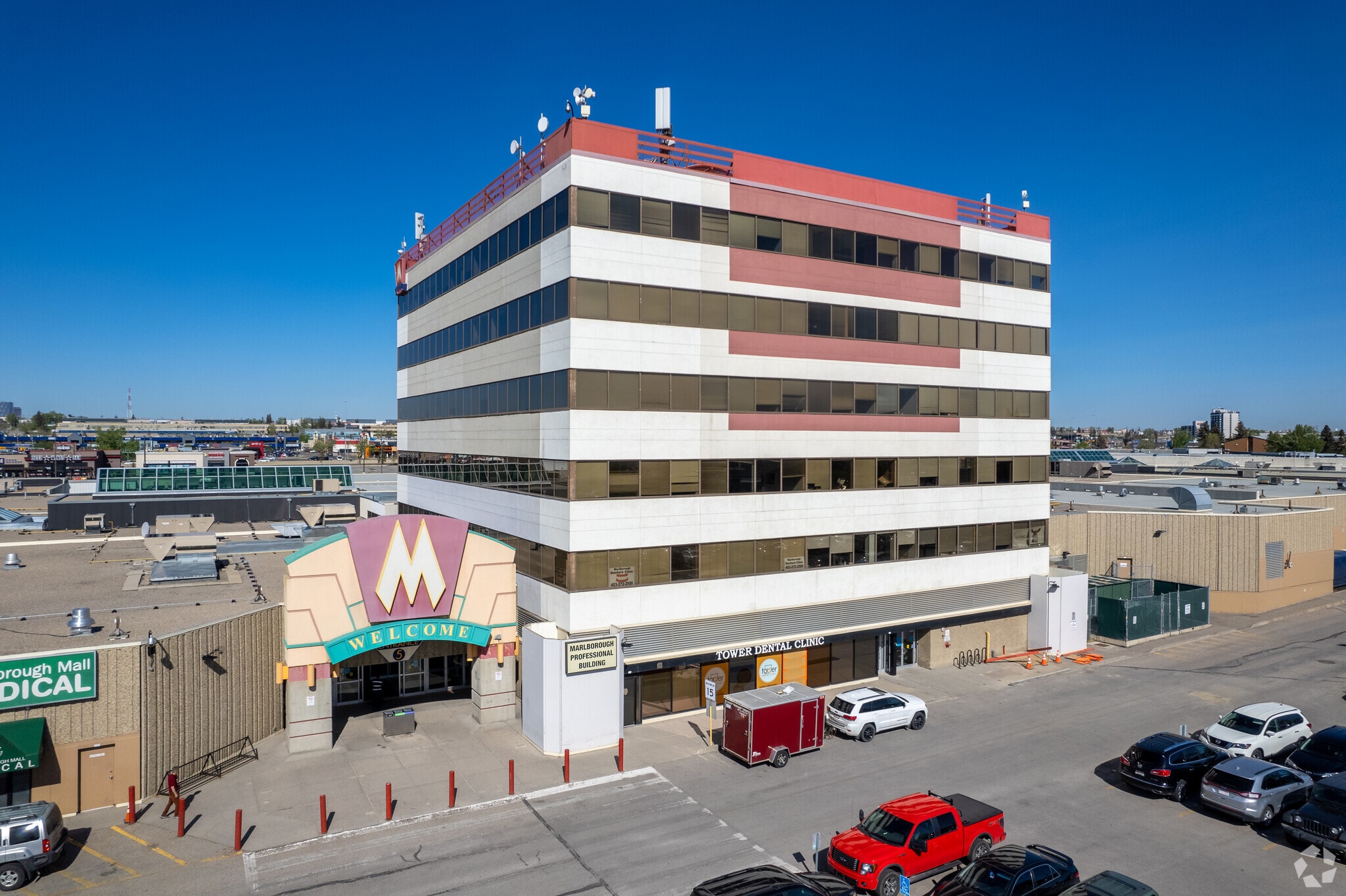 3800 Memorial Dr NE, Calgary, AB à louer Photo principale– Image 1 sur 10