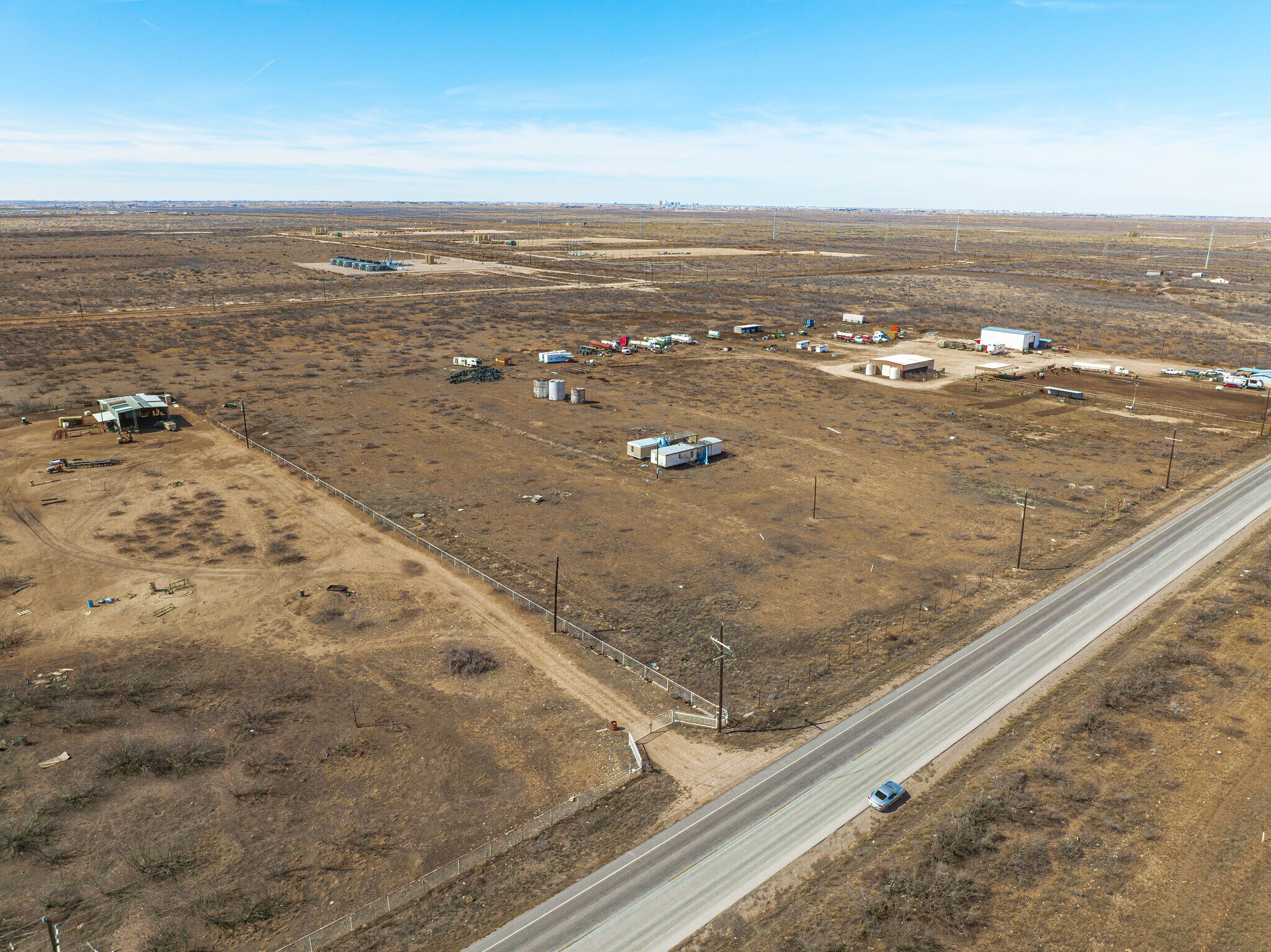 8500 S County Road 1110, Midland, TX à vendre Photo principale– Image 1 sur 9