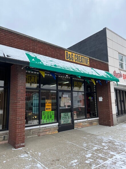 20477 Van Dyke St, Detroit, MI à vendre - Photo principale – Image 1 sur 22