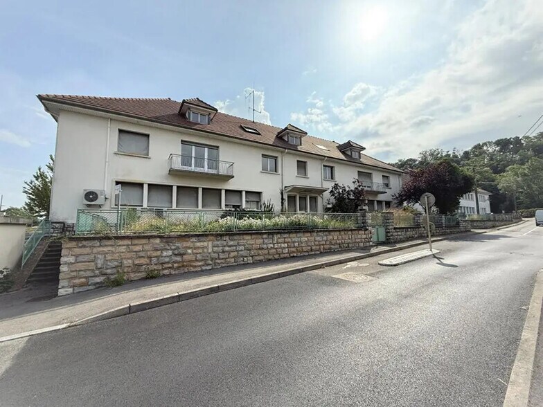 Bureau dans Besançon à vendre - Photo de l’immeuble – Image 1 sur 18