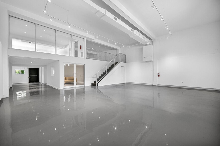 800 NW 7th Ave, Miami, FL à louer - Photo intérieure – Image 1 sur 8