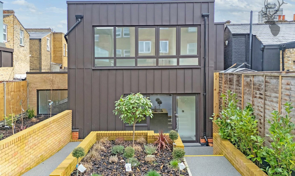 37A Mossford St, Londres à vendre - Photo principale – Image 1 sur 1