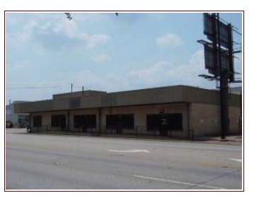 228 S Main St, Jacksonville, TX à vendre - Photo principale – Image 1 sur 34