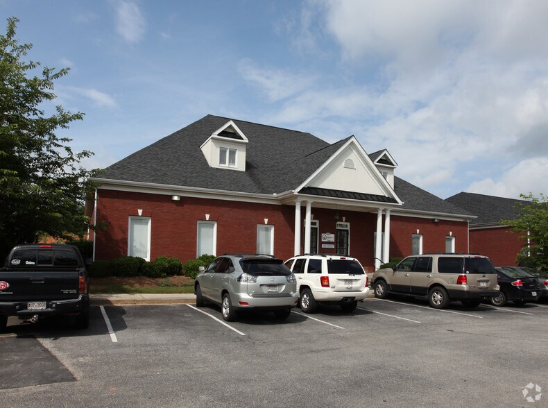 4482 Commerce Dr, Buford, GA à vendre - Photo de l’immeuble – Image 2 sur 3