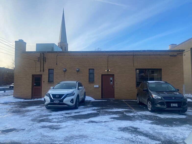 735 Delaware Ave, Buffalo, NY à vendre - Photo de l’immeuble – Image 2 sur 6