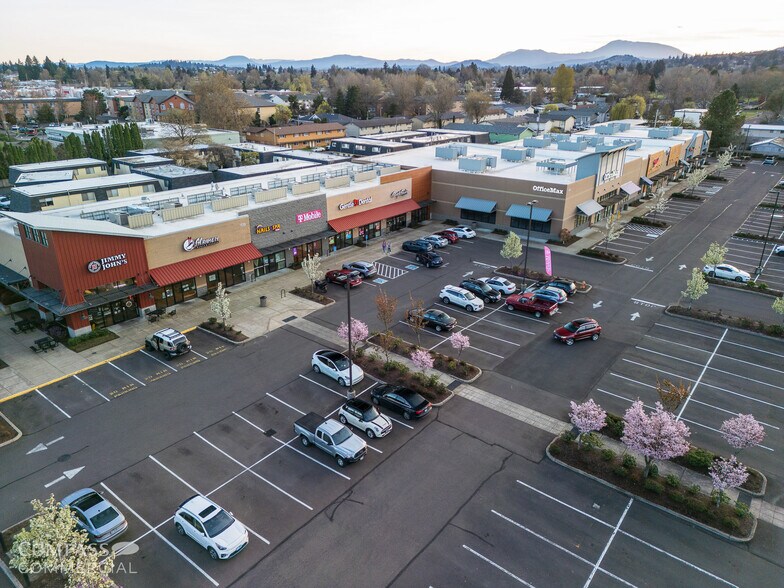 1830-1838 NW 9th St, Corvallis, OR à louer - Photo de l’immeuble – Image 3 sur 18