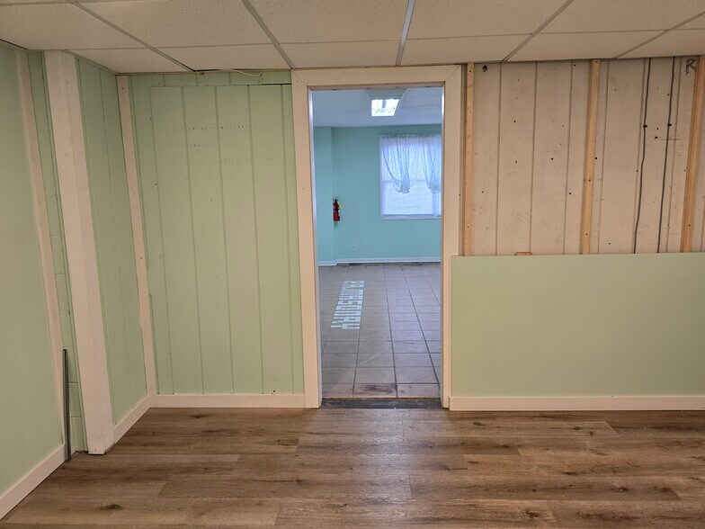 2654 W Central Park Ave, Davenport, IA à louer - Photo de l’immeuble – Image 2 sur 13