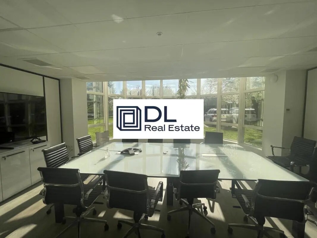 Terrain dans Gonesse à louer Photo intérieure– Image 1 sur 8