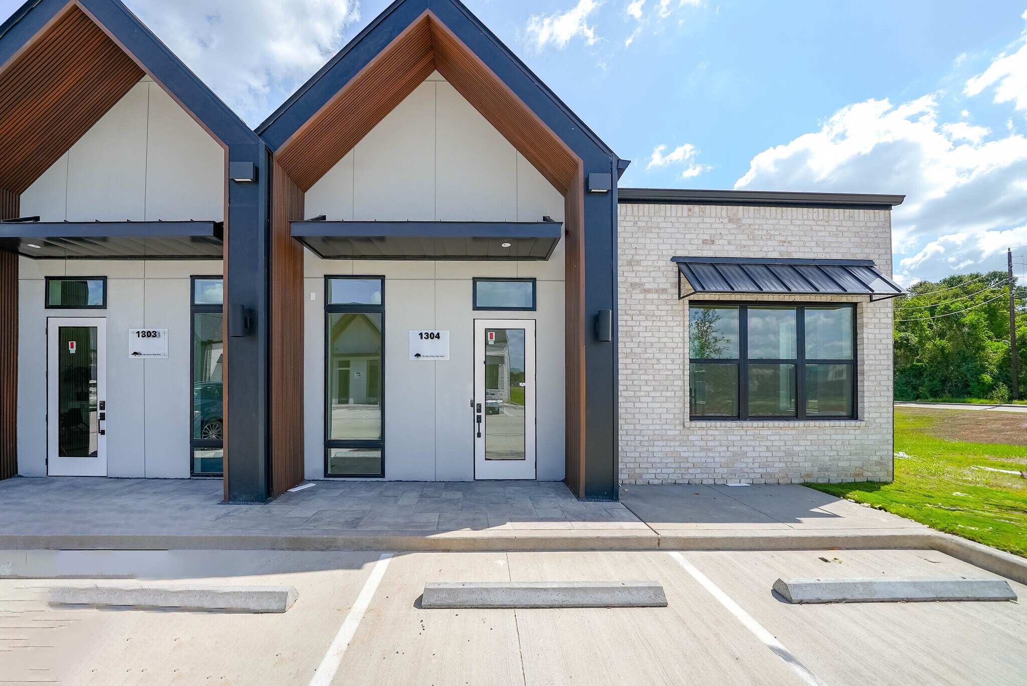 1325 Main St, Katy, TX à louer Photo principale– Image 1 sur 28