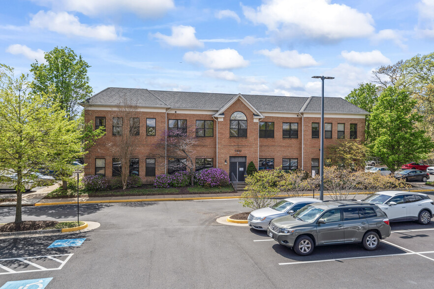 6400 Grovedale Dr, Franconia, VA à vendre - Photo de l’immeuble – Image 3 sur 10